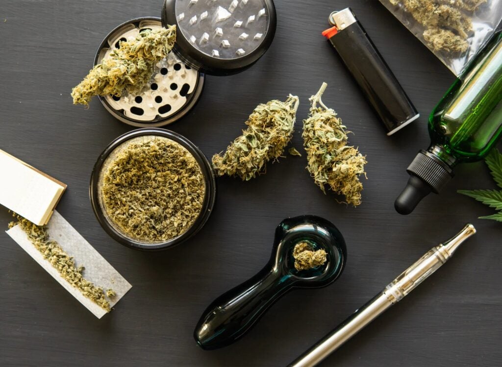 What Is the Healthiest Method to Consume Cannabis by Smoking?