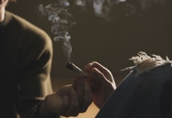 why marijuanas should be legal b